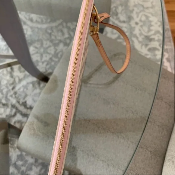 Authentic Louis Vuitton NEW Neverfull MM damier azur pink ballerina wristlet - Picture 2 of 11